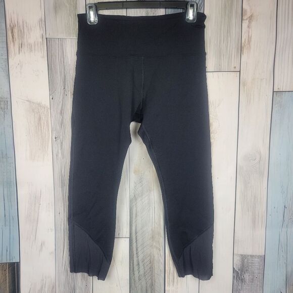 Afriel & Tabbris Australia Black Cropped Leggings Capri Size Medium - Picture 1 of 7